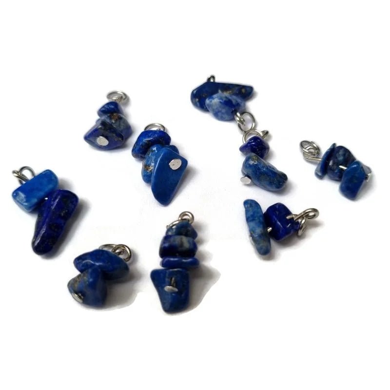 Een set blauwe glazen kralen