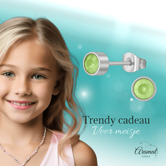 Lichtgroene kristal oorstekers – 5mm zilver RVS - Aramat Jewels - Oorbellen - cadeautip