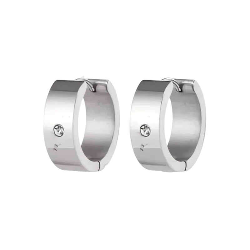 Duurzame zilverkleurige sieraden - Aramat Jewels