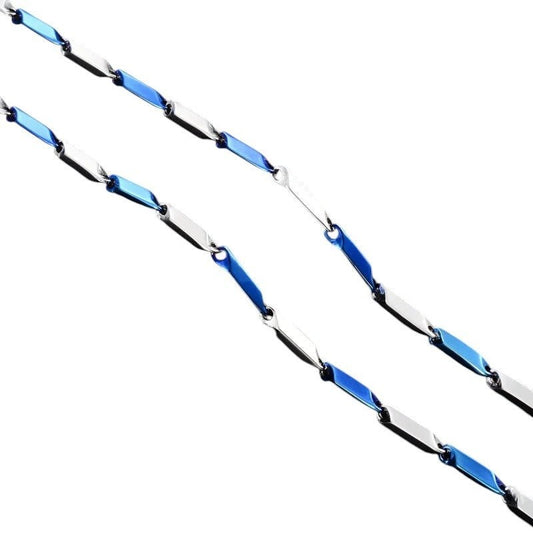 Aramat Jewels bicolor bamboo schakelketting van 316L chirurgisch staal met zilveren en blauwe cilinderschakels.