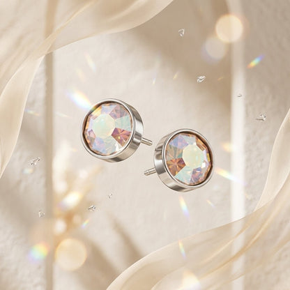 Aramat Jewels zilverkleurige oorstekers met 8mm AB transparant kristal, gemaakt van roestvrij staal.