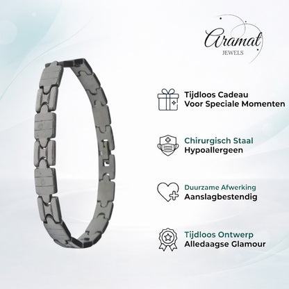 Aramat Jewels zilverkleurige stalen armband van 21cm met 8mm brede schakels en een kliksluiting.