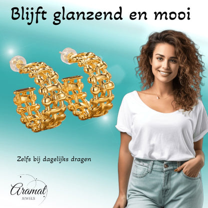 Goudkleurige Gevlochten Halve Oorringen 25x10mm - Aramat Jewels - RVS Sieraden - Oorbellen - cadeautip