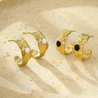 Goudkleurige Halve Oorringen Emaille Cirkel 25x10mm - Aramat Jewels - RVS Sieraden - Oorbellen - cadeautip