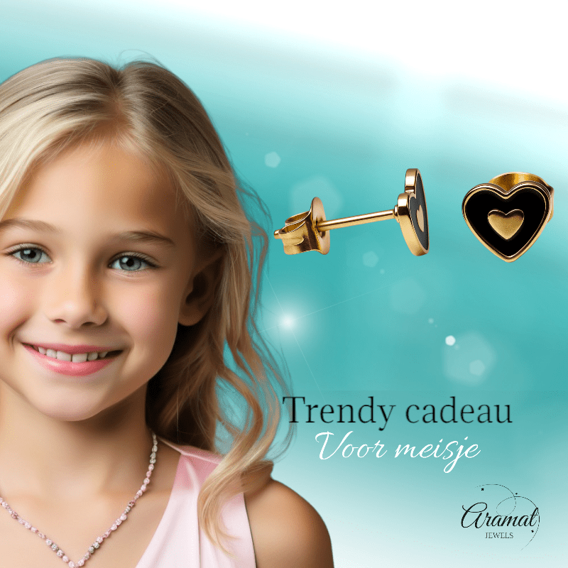 Goudkleurige hartjes oorbellen met zwart emaille - oor6075 - Oorbellen kopen# - 6mm - alles - cadeau