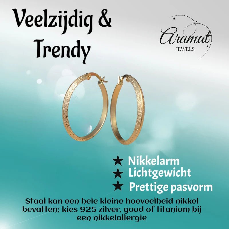 Goudkleurige Matte RVS Oorringen Sandblasted - 32 mm - Aramat Jewels - Oorringen - cadeautip