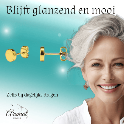 Goudkleurige Ronde Oorstekers RVS 4mm - Aramat Jewels - Oorbellen - cadeautip