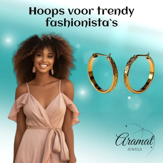 Goudkleurige RVS Oorringen met Ruitjesmotief (25 mm) - Aramat Jewels - Oorringen - cadeautip