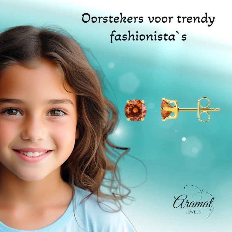 Goudkleurige RVS Oorstekers Geboortesteen Juli - Roodoranje Zirkonia - Aramat Jewels - Oorbellen - cadeautip