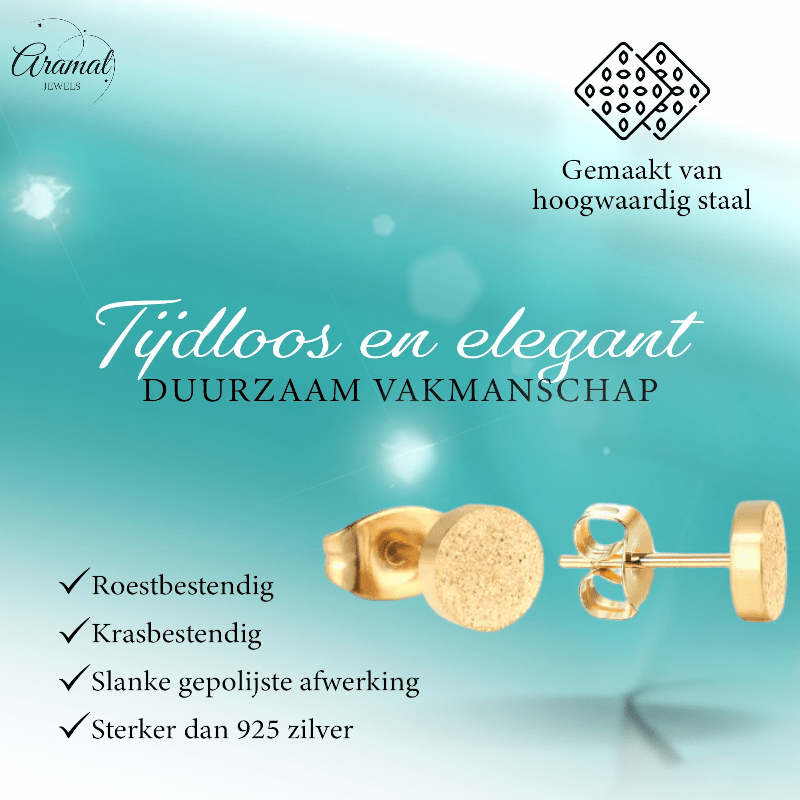 Goudkleurige sandblasted oorstekers 7mm - Aramat Jewels - Oorbellen - cadeautip
