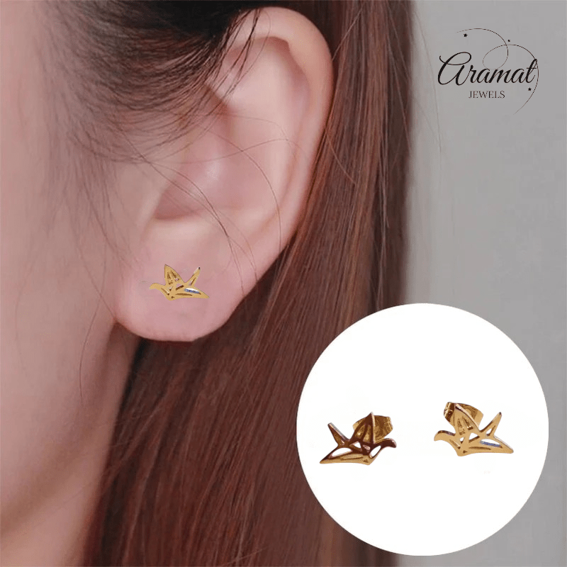 Goudkleurige Vogel Oorbellen Origami 9mm - Aramat Jewels - Oorbellen - cadeautip
