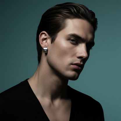 Kleine RVS Oorringen met Zirkonia Accent Zilverkleur 13mm - Aramat Jewels - Oorringen - cadeautip