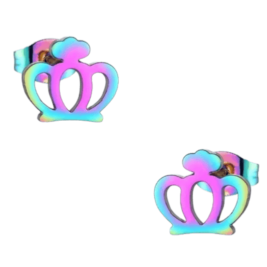 Regenboogkleurige kroonvormige oorbellen met een iriserende metallic afwerking.
