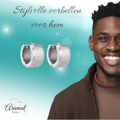 Mat Zilverkleurige RVS Oorringen met Sandblasted Streep - oor5788 - se24030 - Oorringen kopen# - 13mm - 7mm - alles