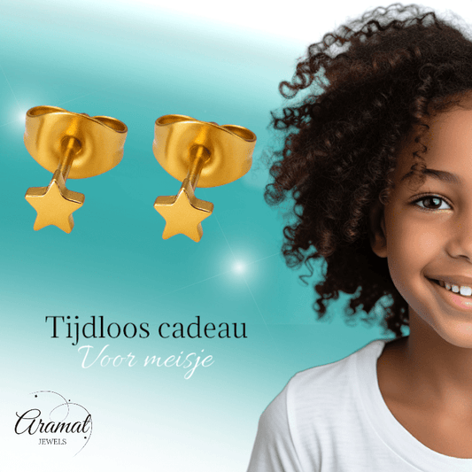 Mini ster oorstekers goudkleur staal – 3mm - Aramat Jewels - Oorbellen - cadeautip
