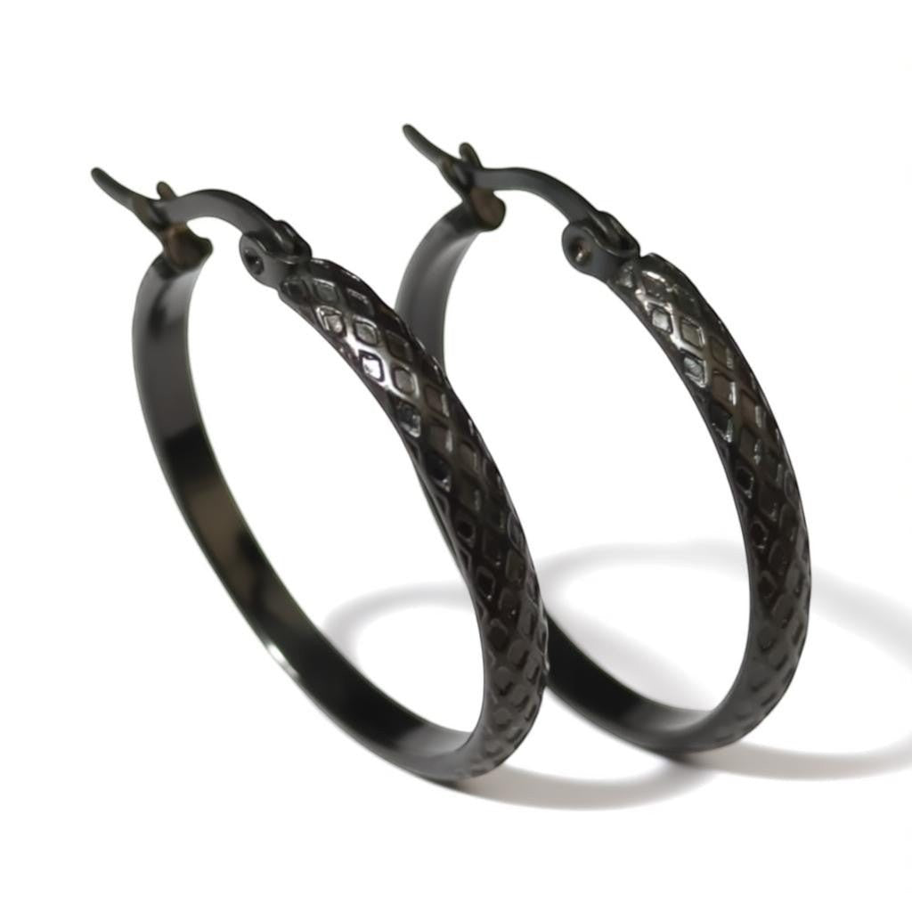 Oorringen – 30mm Creool Ruitjes Patroon RVS Zilverkleur en Zwart Dames - Aramat Jewels - Oorringen - cadeautip