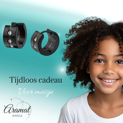 Oorringen – Staal Huggies Zirkonia Zwart (13mm) - Aramat Jewels - Oorringen - cadeautip