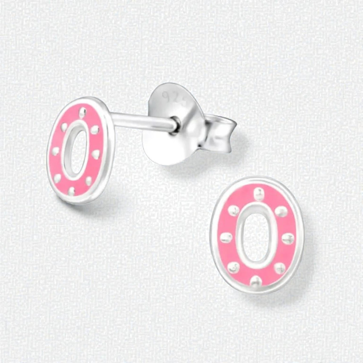 Zilveren ovale oorstekers met roze emaille – 6x5 mm
