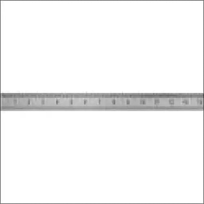 Een witte achtergrond met een zwart-witte rand