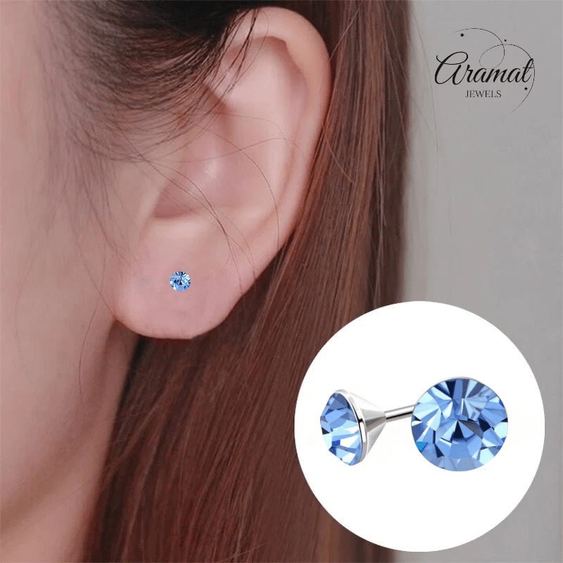 Stalen Kristal Oorbellen met lichtblauw steentje – Zilverkleur – 3mm - Aramat Jewels - Oorbellen - cadeautip