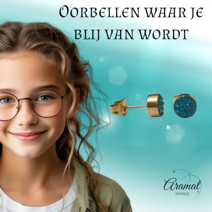 Zeegroene kristallen oorstekers 6 mm – goudkleurig - oor3100 - Oorbellen kopen# - 6mm - alles - Blauwgroen