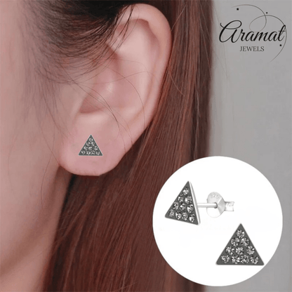 Zilveren Kristallen Oorbellen driehoek Black Diamond - Aramat Jewels - Oorbellen - cadeautip
