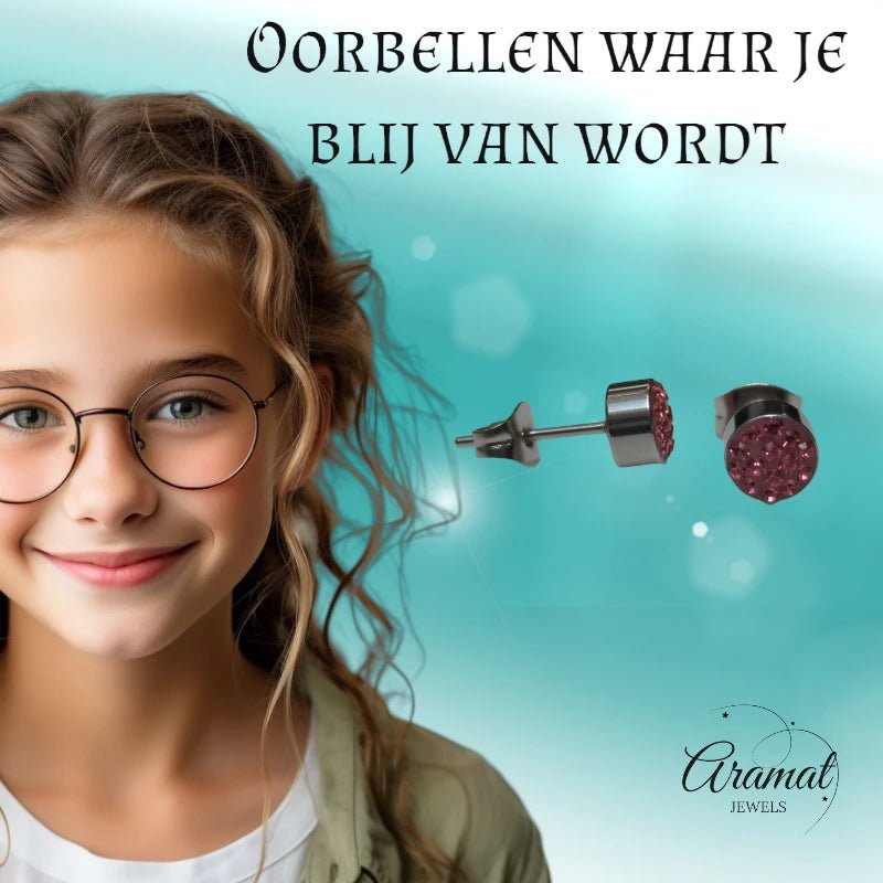 Zilverkleurige oorstekers met roze kristal – 6 mm - oor3085 - Oorbellen kopen# - 6mm - alles - cadeau