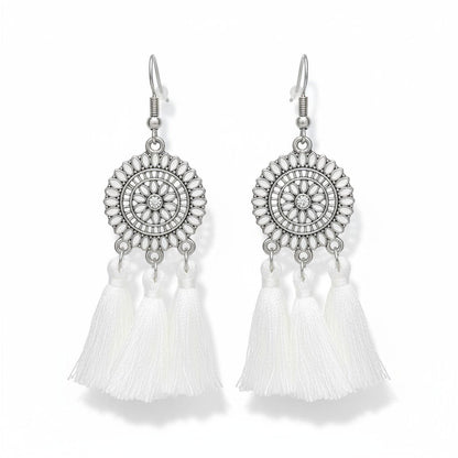 Festival oorhangers wit met kwastjes, boho stijl, 75x21mm, tijdloze zomerse oorbellen met emaille