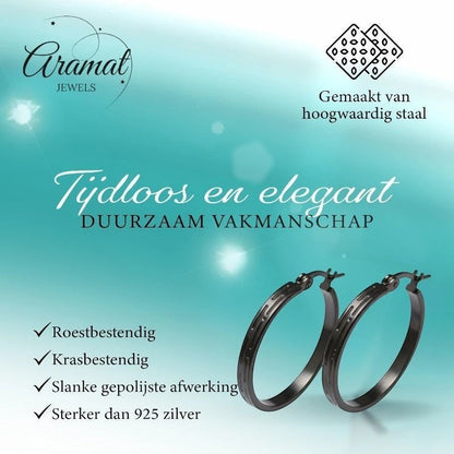 Zwarte RVS Oorringen met Streepjes Motief - 30 mm - Aramat Jewels - Oorringen - cadeautip